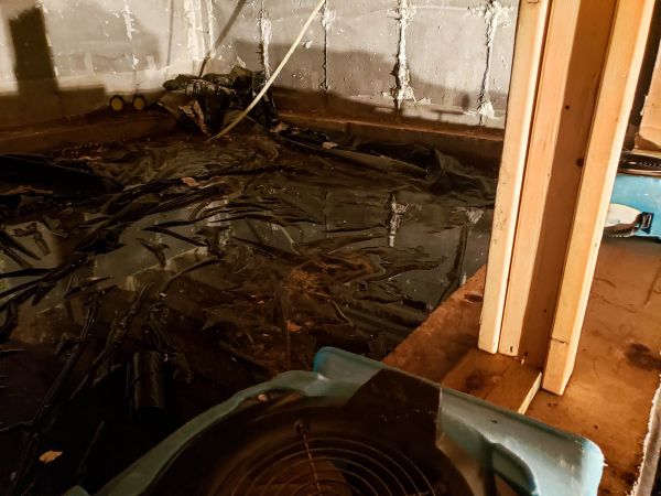 Crawlspace Water Cleanup in Panama City
